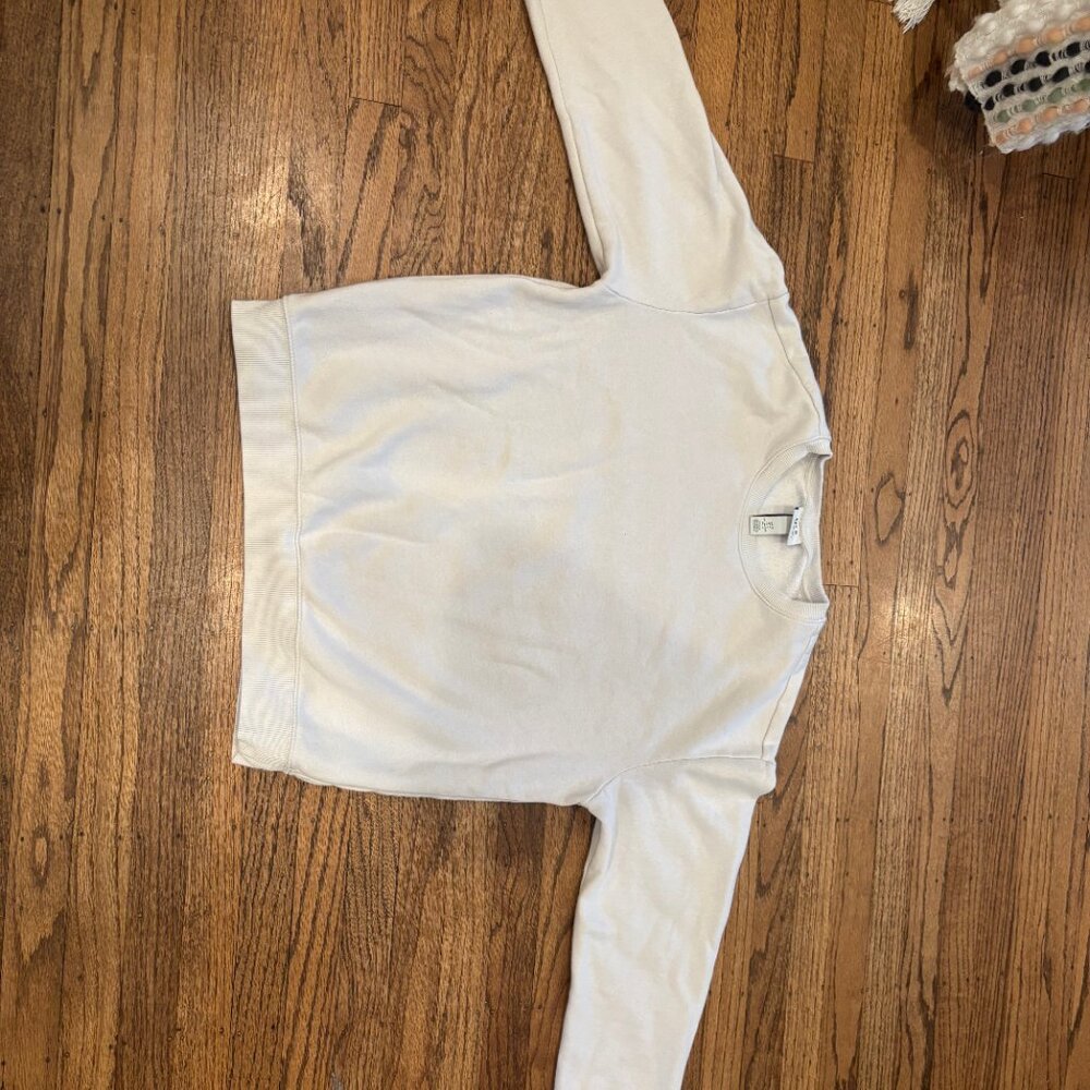 No. 5 H&M White Crewneck